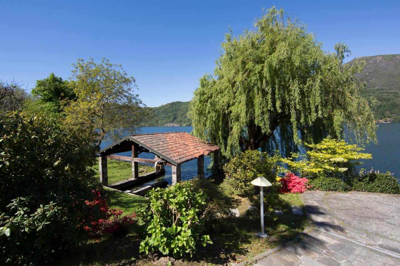 Violina Casa Vacanze เปตเตนาสโก ภายนอก รูปภาพ